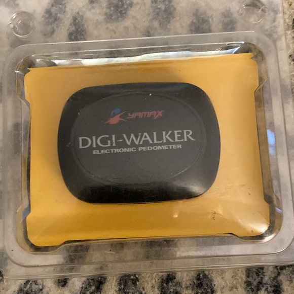 Digi Walker Pedometer - Picture 2 of 2